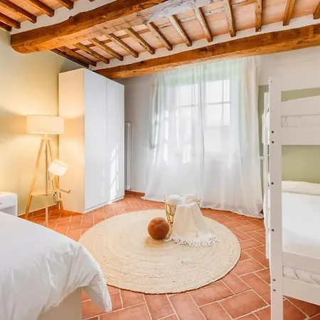 La Chiusa Monticelli Apartment *